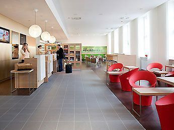 Ibis Hauptbahnhof Hotel Karlsruhe