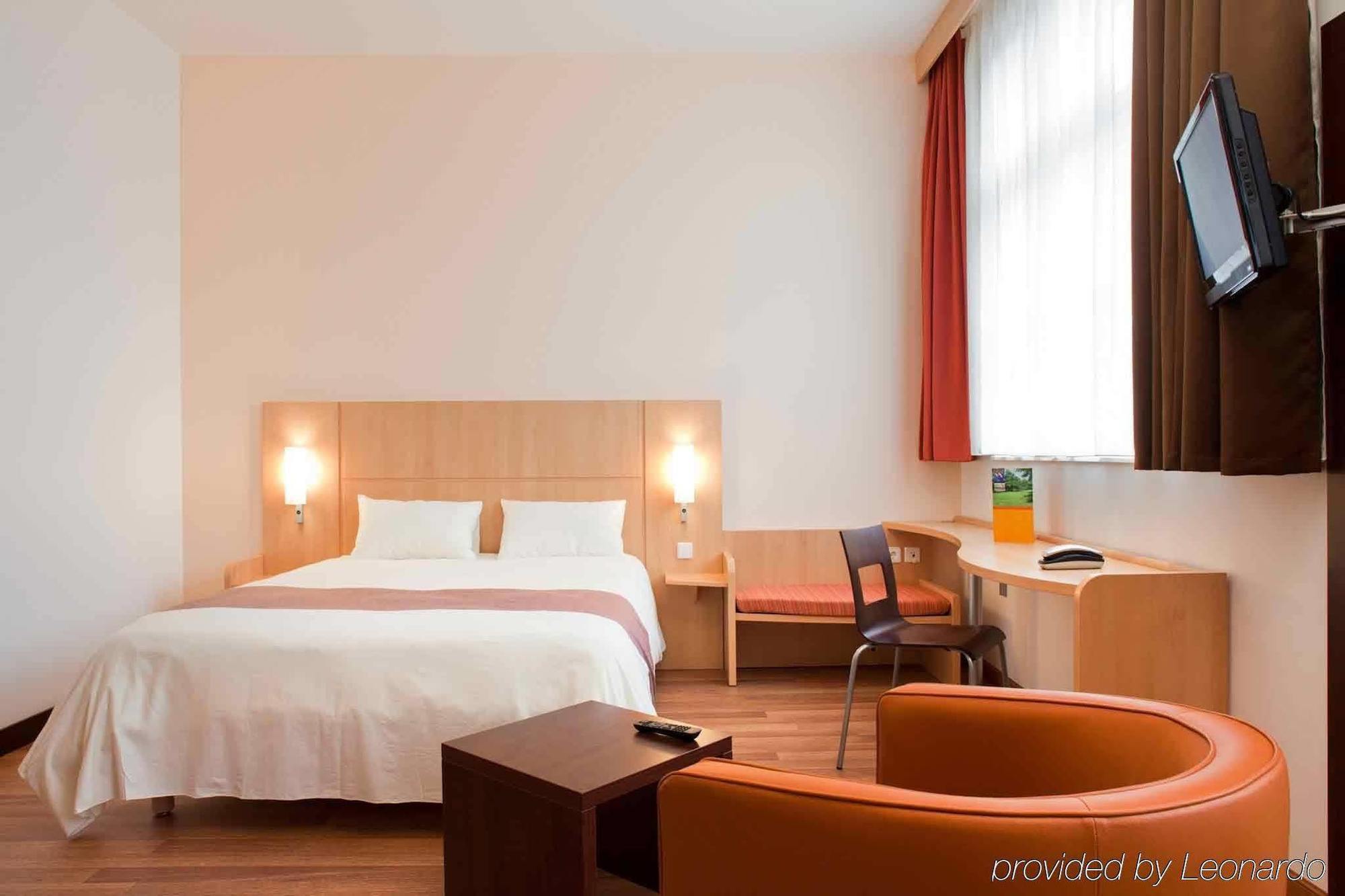 Ibis Hauptbahnhof 3*